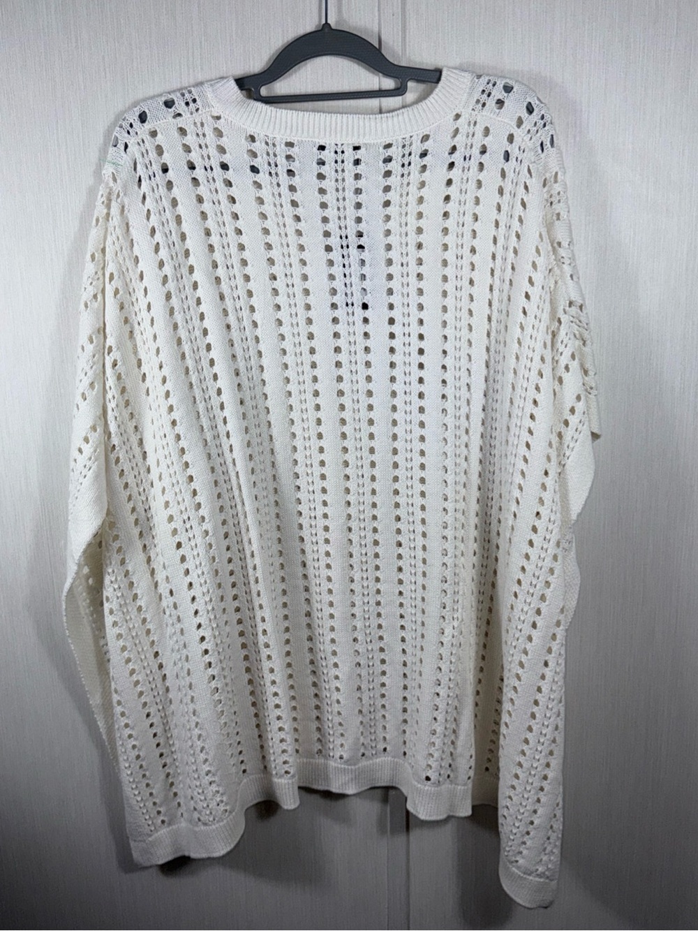Bruno Magli Cream Eyelet Open-Knit V-Neck Sweater Poncho - Picture 9 of 9